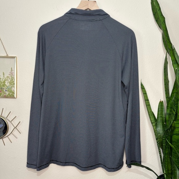 Under Armour | Quarter-Zip Pullover - Picture 2 of 10